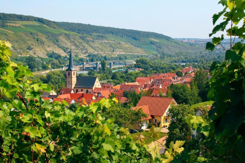 Hotel Müller Café&Wein Veitshöchheim Kültér fotó